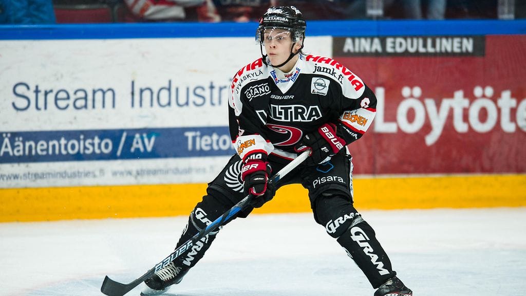 Anttoni Honka laukoi uransa ensimmäisen täysosuman.