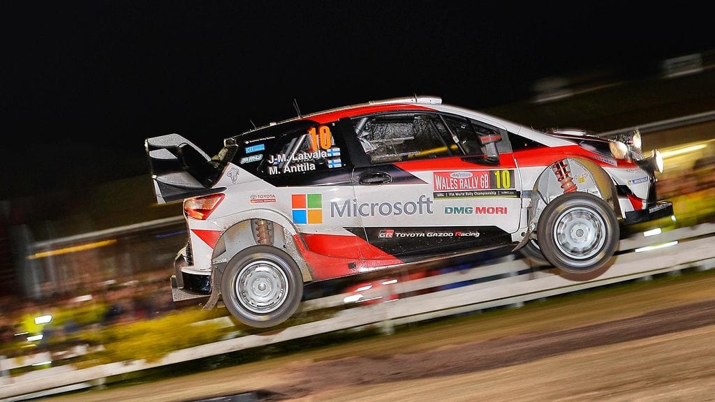 Jari-Matti Latvala nousi kilpailussa neljänneksi.