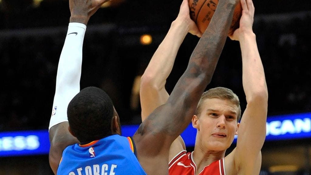 Lauri Markkanen oli pelipäällä, vaikka Chicagon joukkue-esitys jäi vaisuksi.