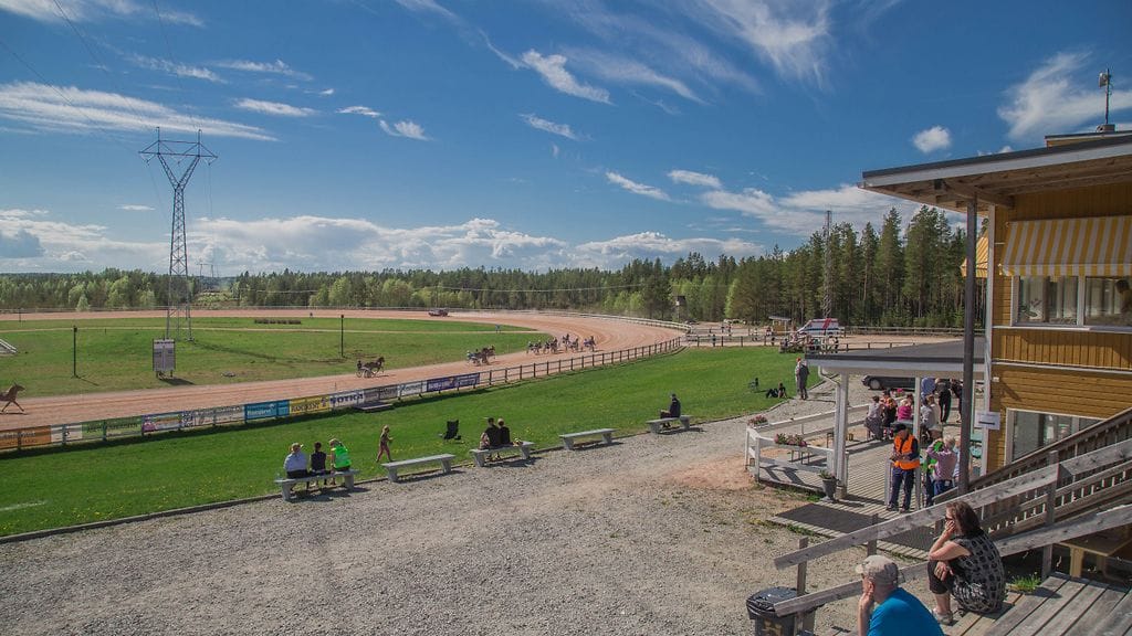 Kajaanissa ei näillä näkymin järjestetä ensi vuonna Toto76-raveja.
