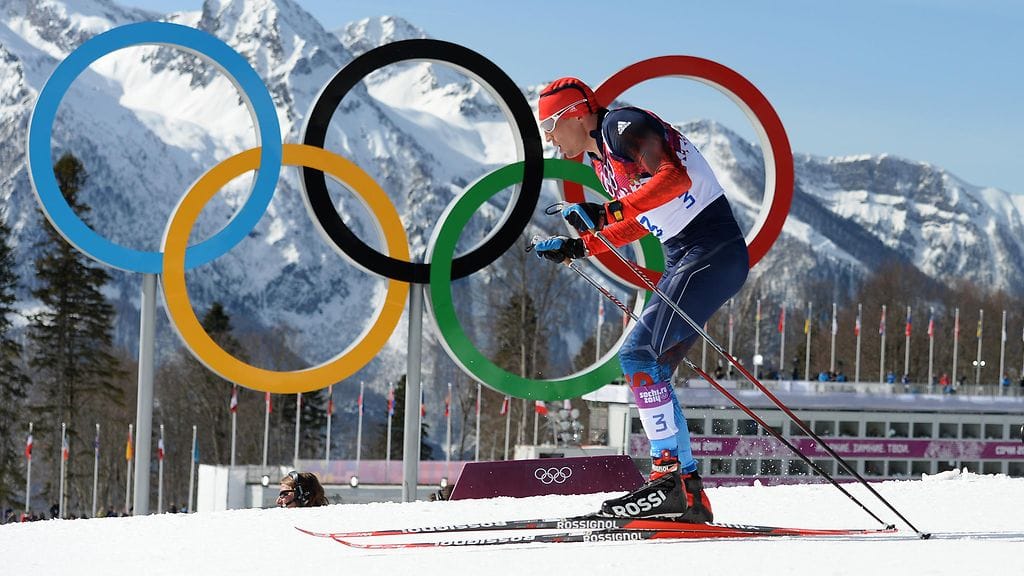 Aleksandr Legkov juhli Sotshissa olympiakultaa, mutta menetti mitalinsa hiljattain.