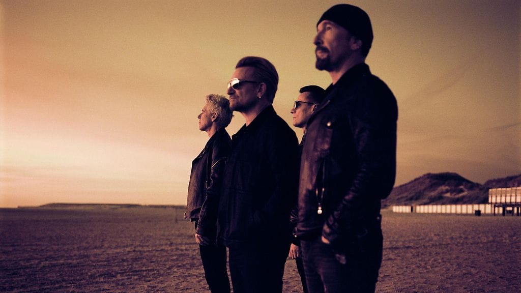 Adam Clayton, Bono, Larry Mullen Jr. ja The Edge eli U2.