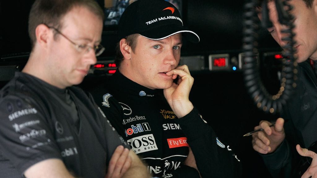 Kimi Räikkönen vuonna 2006 Brasiliassa. Tässä vaiheessa kädet olivat vielä puhtaat.