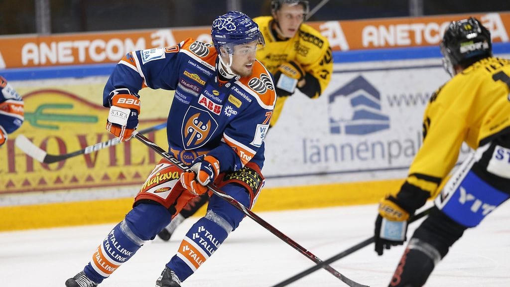 Jarno Kärjen Tappara-pesti jäi lyhyeksi.