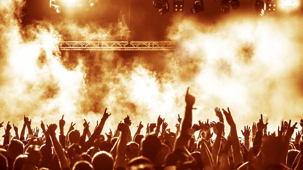 Kuvituskuva. Tämä ON kuva konsertista.