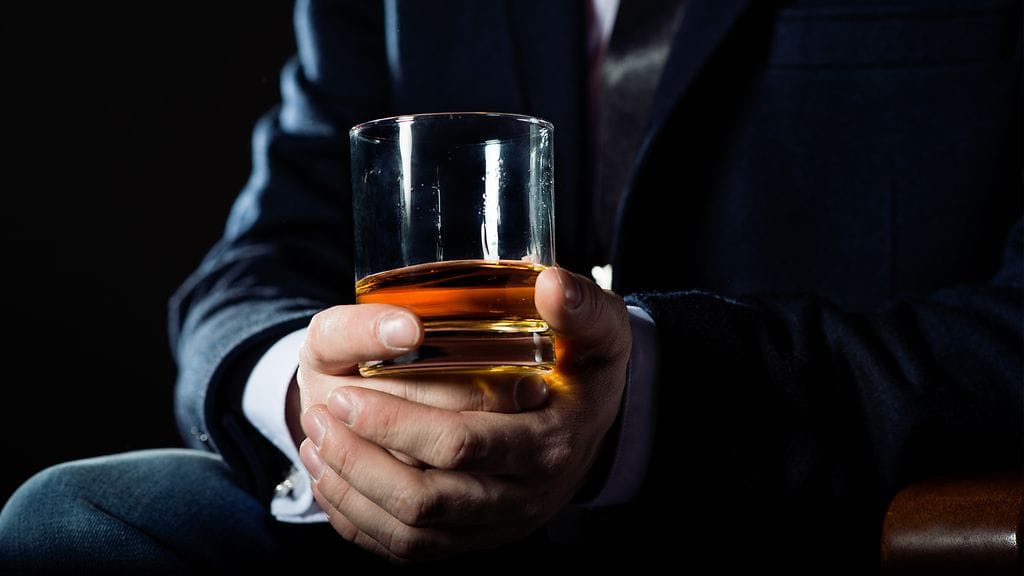 Yli sata vuotta vanhaksi väitetty mallasviski ei ollutkaan aivan sitä mitä piti.