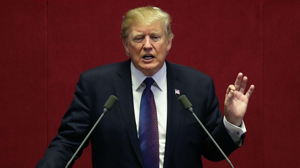 Yhdysvaltain presidentti Donald Trump on virkamatkalla Aasiassa.