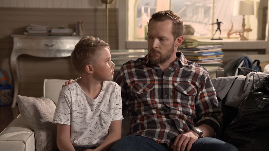 3270 04 sebastian oliver