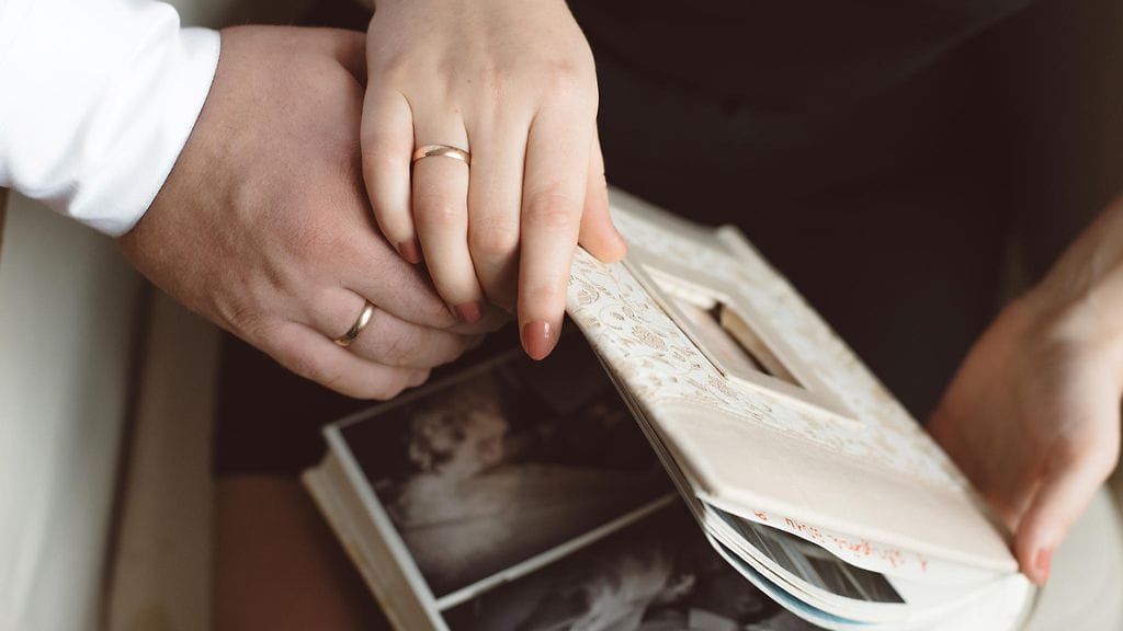 Yhteinen kuva muistuttaa vaimoa siitä, miksi tänään ei ole aika luovuttaa.