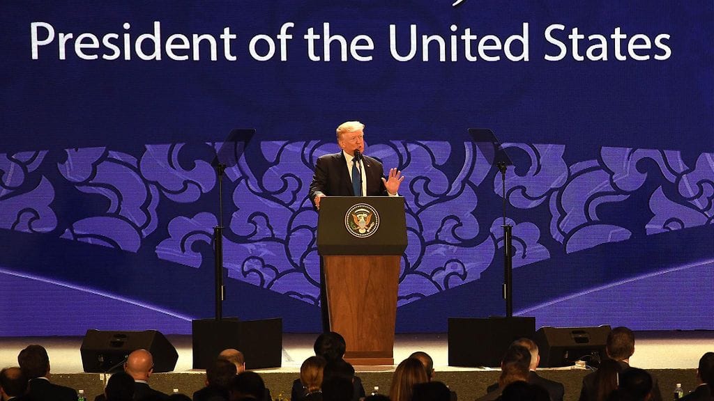 Yhdysvaltain presidentti Donald Trump puhui Aasian ja Tyynenmeren maiden maiden talousjärjestön Apecin kokouksessa Vietnamissa.
