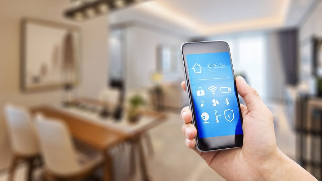 Fiksu koti saattaa muuttua tyhmäksi verkkopäivityksen myötä. Kuvituskuva.