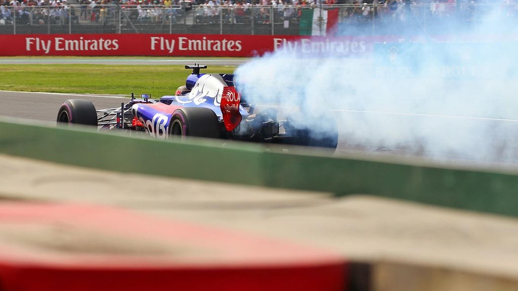 Brendon Hartleyn moottori petti Meksikossa.