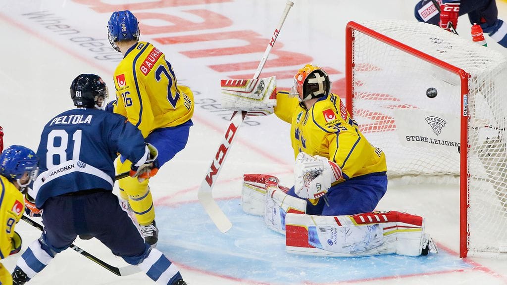 Jukka Peltola laukoi ensimmäisen maajoukkuemaalinsa.