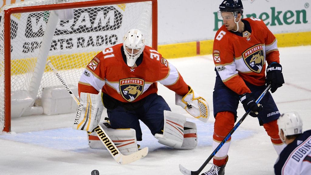 Antti Niemi pelasi Florida Panthersissa vain kaksi ottelua. Sitä ennen hän torjui tällä kaudella Pittsburgh Penguinsissa kolmessa pelissä.