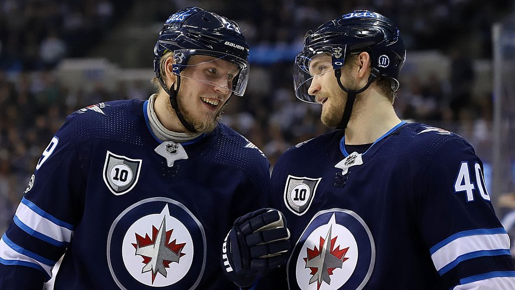 Patrik Laine ja Joel Armia olivat hymysuin.