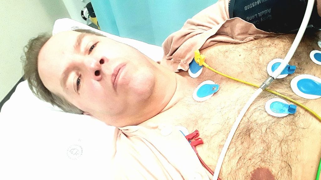 Kristillisdemokraattien ryhmäavustajan Jukka Salmen Facebookissa julkaisema kuva tapaturmapäivältä.