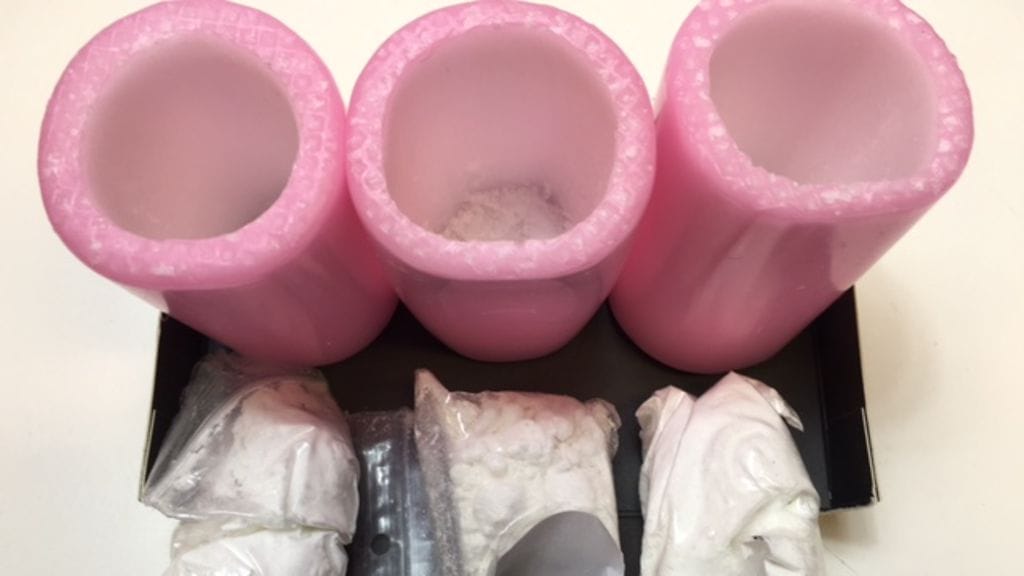 tulli_kuva_6_huumausainelahetys_kynttila