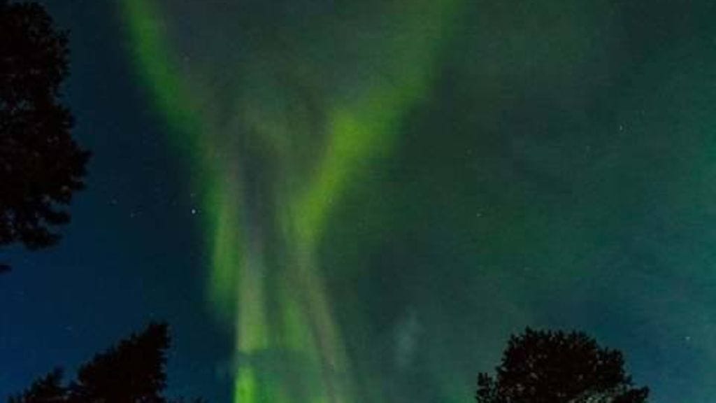 Viime syksynä sosiaalisesta mediaa ihastuttanut enkelikuvio taivaalla on lähtenyt jälleen kiertämään Facebookissa.