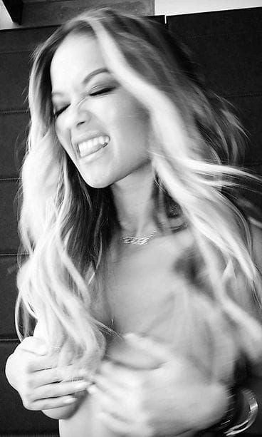 Rita Ora 20.11.2017 2