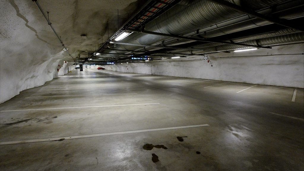 Kuvituskuvaa P-City Forum parkkihallista Helsingin keskustan alla 18. heinäkuuta 2017.