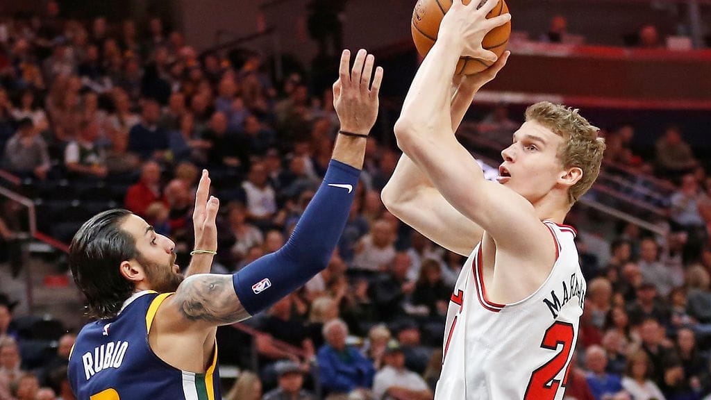 Lauri Markkanen on aloittanut NBA-uransa lupaavasti.