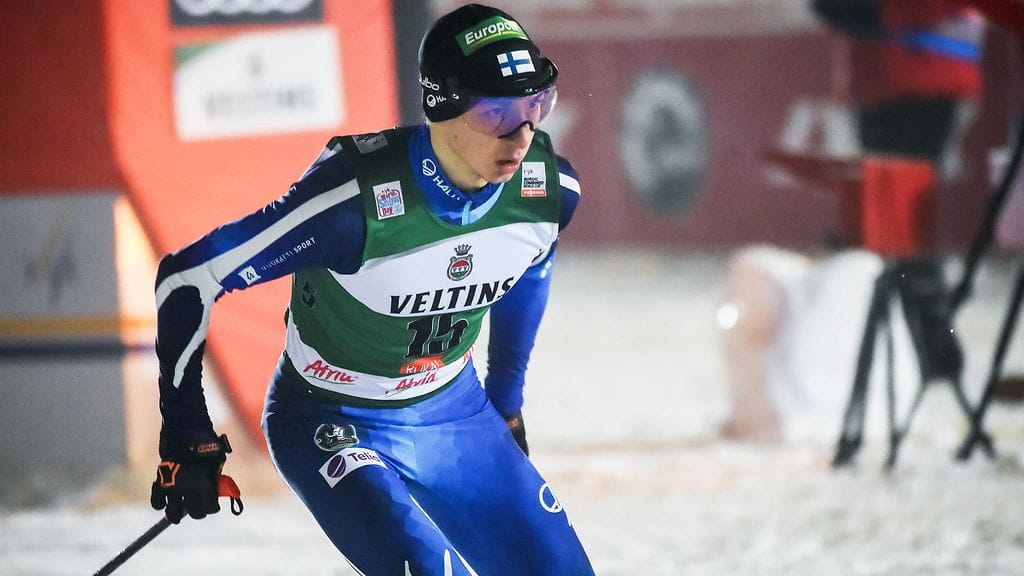 Ilkka Herola perjantain kilpailun hiihto-osuudella.