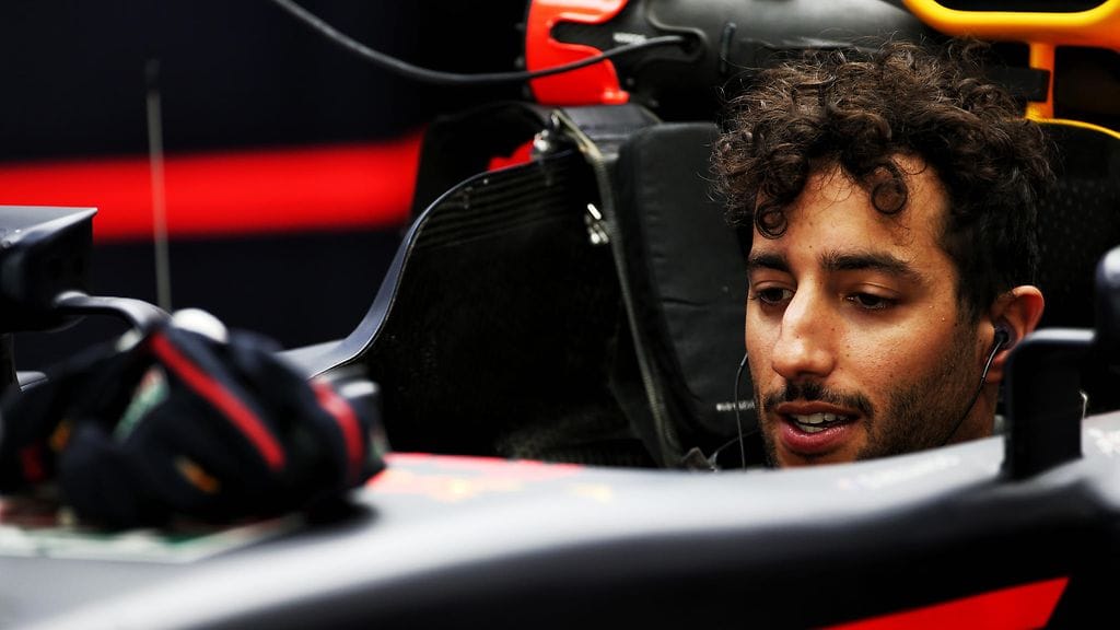 Daniel Ricciardo starttaa neljännestä ruudusta sunnuntain kilpailuun.
