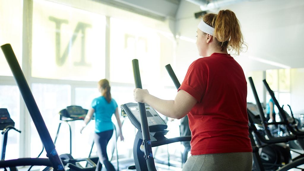 Reipas liikunta ehkäisee maksan rasvoittumista. Kuvituskuva.