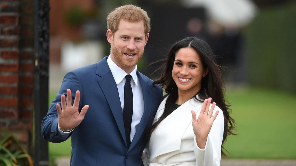 Prinssi Harry ja näyttelijä Meghan Markle julkistivat kihlauksensa Lontoossa 27 marraskuuta 2017.