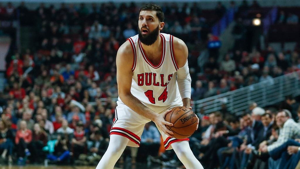 Nikola Mirotic NBA-parketilla viime tammikuussa.