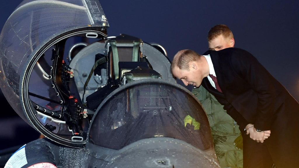 Prinssi William tutustui Suomen ilmavoimien toimintaan 30.11.2017 5