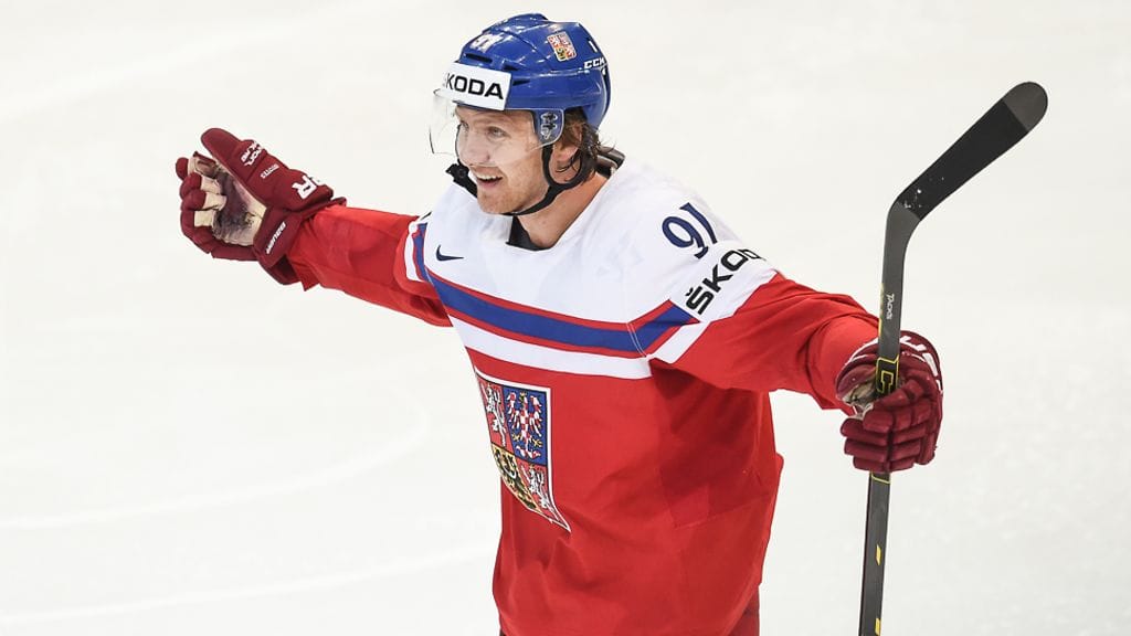 Martin Erat Tshekin maajoukkuepaidassa MM-kisoissa 2015.
