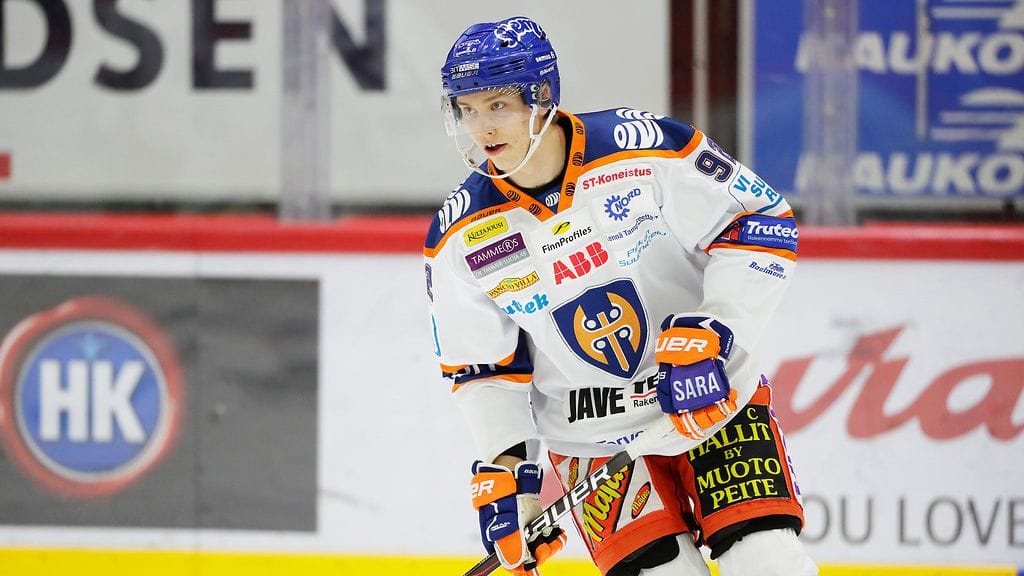 Sebastian Repo onnistui maalinteossa kasvattajaseuraansa vastaan.