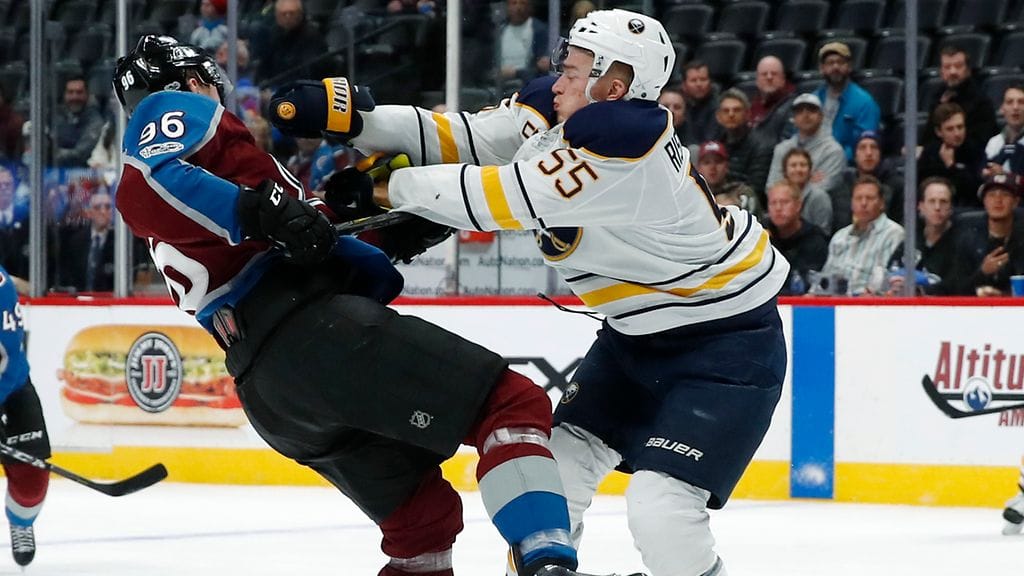 Rasmus Ristolainen piti Mikko Rantasen nuhteessa.