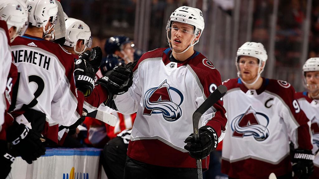 Mikko Rantanen paukutti viime kaudella hurjat tehot NHL:ssä.