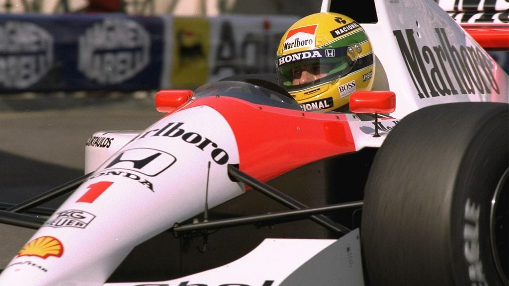 Ayrton Sennan nimi koristaa uutta McLarenin katu-autoa.