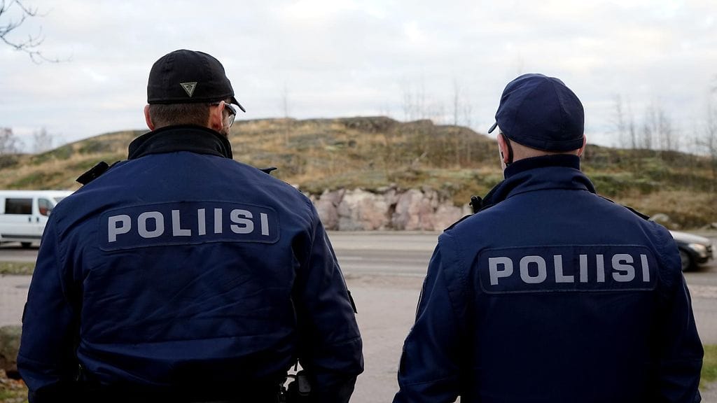 Poliisi kiittää hätäkeskukseen tehdyistä ilmoituksista, jotka auttoivat osaltaan etsintöjen suuntaamisessa.