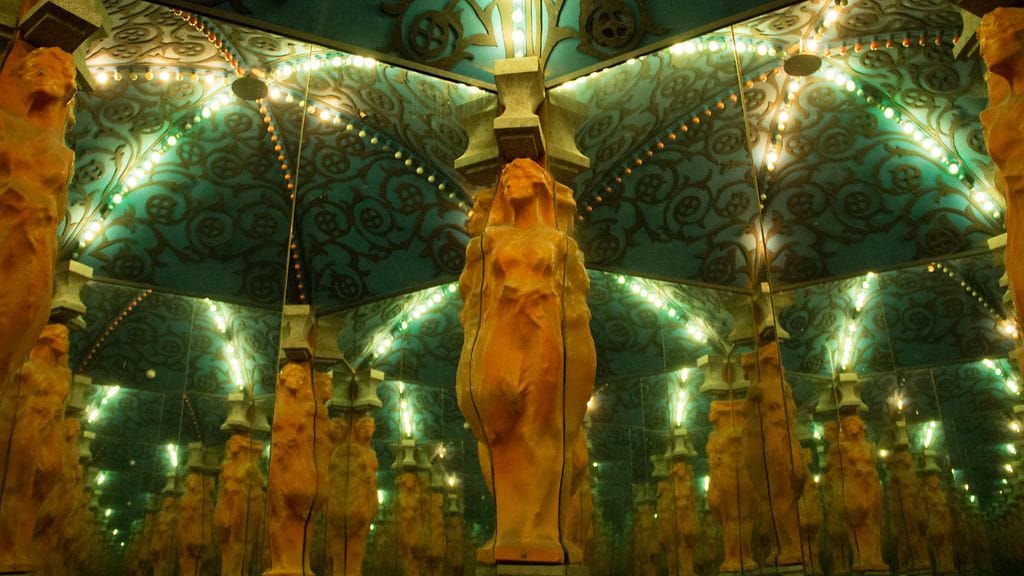 Peilisalin neidot hurmaavat jatkossa muilla areenoilla.