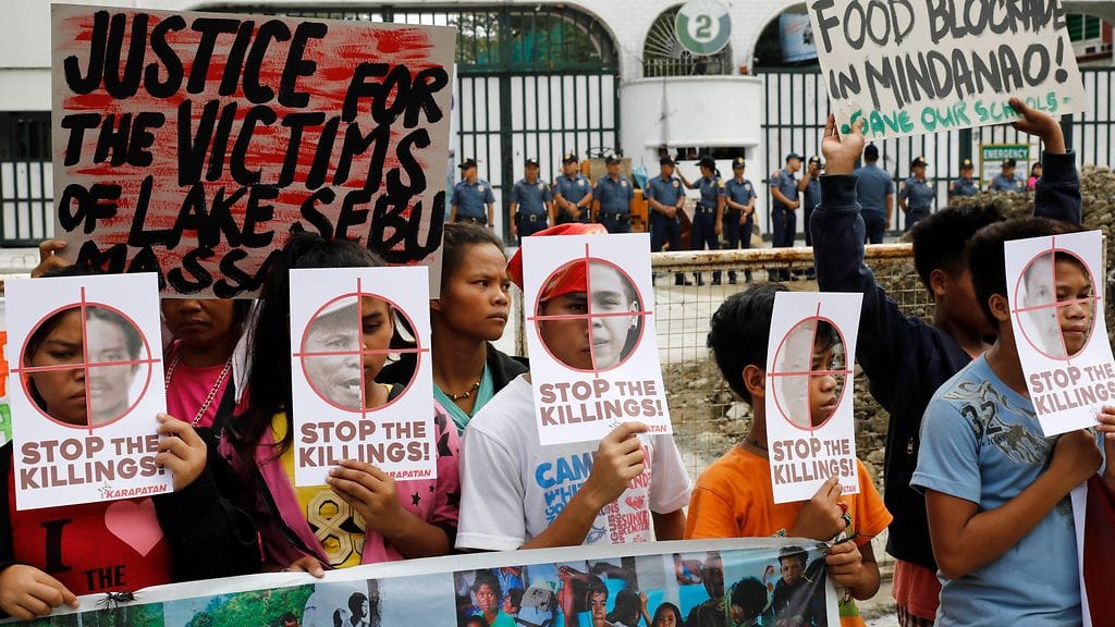 Mindanaon poikkeustilaa vastustava mielenosoitus 5. joulukuuta.