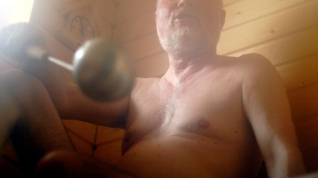 Sauna on olennainen osa monen suomalaisen joulua. Kuvituskuva.