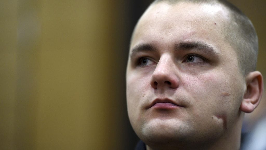 Helsingin Asema-aukion törkeästä pahoinpitelystä käräjäoikeudessa tuomittu Jesse Torniainen asian käsittelyssä Helsingin hovioikeudessa perjantaina 15. joulukuuta 2017.