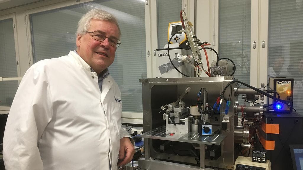 Kitka, kitkalaboratorio, VTT, Kenneth Holmberg, professori