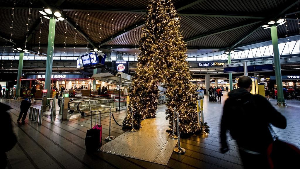 Schipholin lentokenttä joulukuussa 2017.