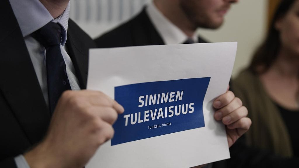 Sininen tulevaisuus on nyt menneisyyttä.
