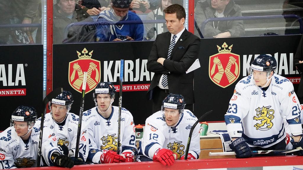 Lauri Marjamäellä on edessään kovia päätöksiä.