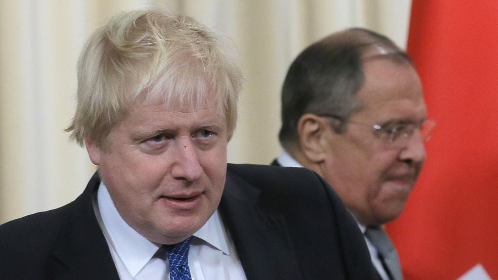 Johnsonin vierailua suunniteltiin jo maaliskuuksi, mutta silloin se peruuntui Venäjän Syyria-politiikan takia.