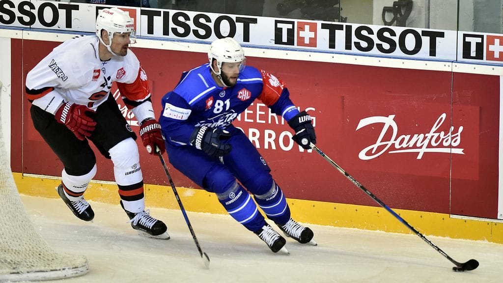 Tomas Vincour vahvistaa HPK:ta Spengler Cupin ajan.