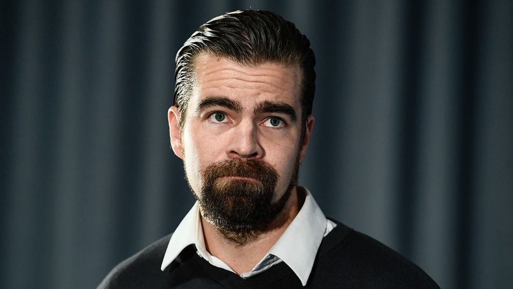 Jussi Ahokas luotsaa Nuoria Leijonia.