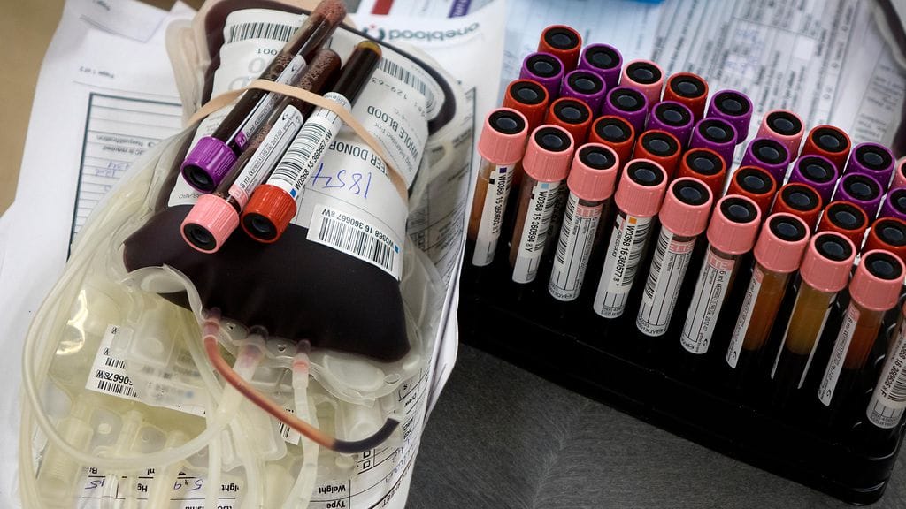 Verenluovutuspisteitä on joulun ja vuodenvaihteen välillä auki parilla kymmenellä paikkakunnalla.