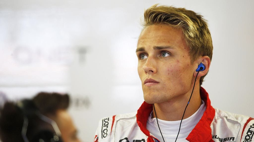 Max Chilton Marussian ajohaalareissa vuonna 2014.